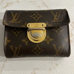SOLD SOLD Louis Vuitton Koala wallet AUTHENTIC
